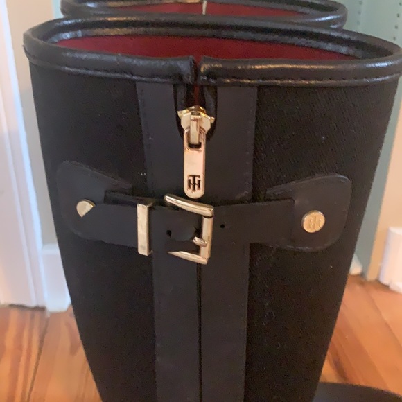 Tommy Hilfiger Rain Boots w/Gold Zipper and Buckle - Picture 5 of 5